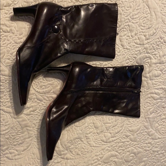 Nine West Shoes - Nine West Brown Leather Boots